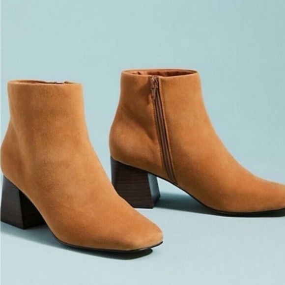NEW Farylrobin Anthropologie Suede Camel Ankle Boots Size 7.5 - Picture 1 of 6